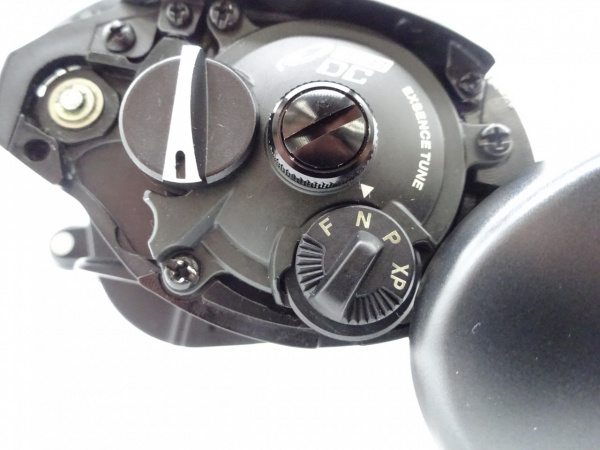 １７エクスセンスＤＣ ＸＧ右
